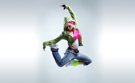 Creative Zone Laxmi Nagar - Rs 49 for 4 dance classes. Get in the groove!