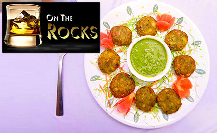 On the Rocks Pub And Disc Khajrana - Buy 1 get 1 free offer on mocktails, veg hakka noodles and desserts!