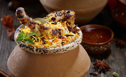 Mudra Veg & Non-Veg Parcels Murali Nagar - Chicken dum or fry biryani for just Rs 149. For a mouthful of deliciousness!