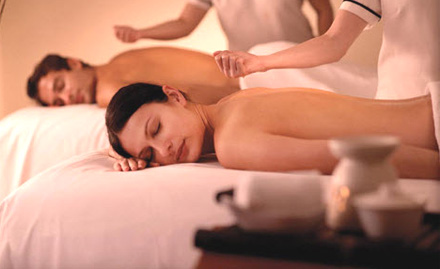 Sva Spa & Salon Ambikaniketan - 30% off on couple spa services. Also, get steam, sauna & jacuzzi sessions absolutely free.