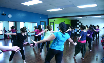 Pooja Dance Academy Shankar Nagar - Rs 9 for 3 dance, aerobics or zumba sessions. Get fit with these fun-filled sessions!