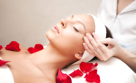 Royal Thai Spa Salt Lake - Get 40% off on all spa services. Relax yourself!