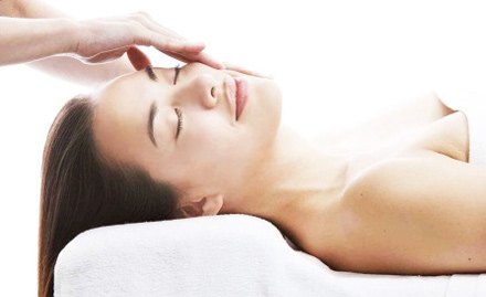 Fllorence Beauty And Spa Dhanori - 40% off on facial, body polishing and body spa. For luxurious beauty and spa treatment!