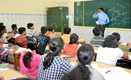 R K Institute Sigra - 7 preparatory classes. Also get 50% off on further enrollment!
