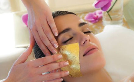 Naksh Beauty Parlour Gardanibagh - 30% off on beauty & hair care packages. Upscale ladies salon!