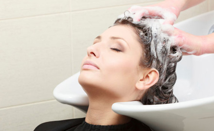 Beautrans Salon & Spa Alkapuri - 40% off on hair care services. Pamper your crowning glory!