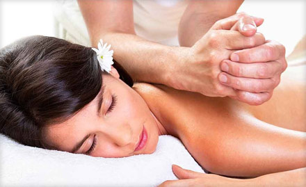 Elite Beauty Parlour and Salon Garihat Road - 60% off on full body massage. Feel relaxed!