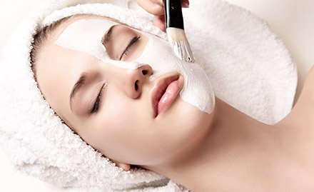 Kaya Beauty Clinic Waghodia Road - Get 35% off on beauty services. Beautify and flaunt your perfection!