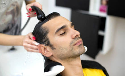 I Max Hair & Skin Salon Mem Nagar - Rs 599 for L'Oreal hair spa, diamond facial, advanced hair cut, hair wash & conditioning
