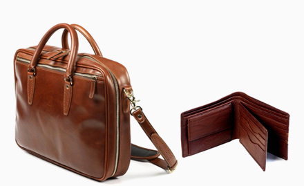 Leather World Ho Chi Min Sarani - 25% off on leather items. Buy bags, wallets, belts and varieties of other accessories!