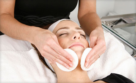 Vramori Dum Dum - 50% off on beauty services. Enjoy facial, hair spa, smoothing, body spa and more!