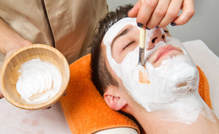 S. A. Devi Men's Beauty Parlour Sulur - Rs 1029 for aroma facial, bleach, shaving, neck massage & more