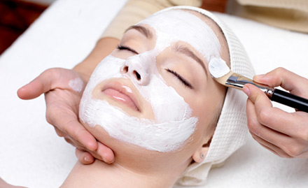 Kushi Herbal Beauty Care Vijayanagar - 35% off on minimum billing of Rs 1000. Get facial, bleach, manicure, pedicure and more!