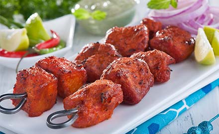 Aroma Town Restaurant Karapakkam - Upto 36% off on non-veg combo. Enjoy non-veg soup, chicken fried rice, chicken lolly pop and more!