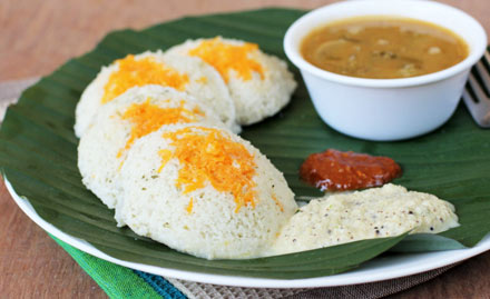 Chill Baby Old Palasiya - 20% off on a minimum billing of Rs 300. Enjoy Indian, Continental and Chinese fast food!