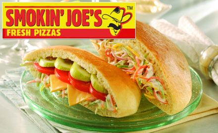 Smokin Joe's Bandra West - 25% off on total bill. Enjoy pizza, garlic breads, desserts and more!