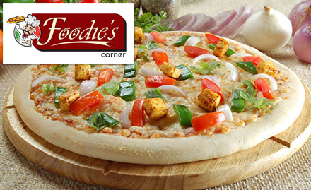 Foodies Corner Kalyan East - Get cheese corn garlic bread absolutely free with paneer heaven pizza!