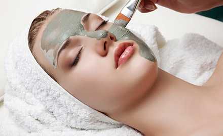 Glow App Spa & Salon Sector 49, Gurgaon - 40% off on beauty and hair care services. Get facial, bleach, manicure, haircut and more!