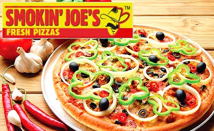 Smokin Joe's Kandivali - 30% off on food bill. Get pizza, pizza sandwich, garlic bread and more!