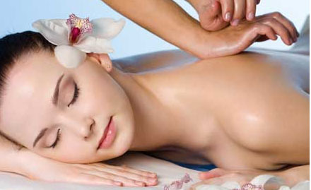 Saffron Spa Sector 61, Noida - Upto 70% off on spa services. Choose from Balinese, aroma therapy, Swedish massage and more!