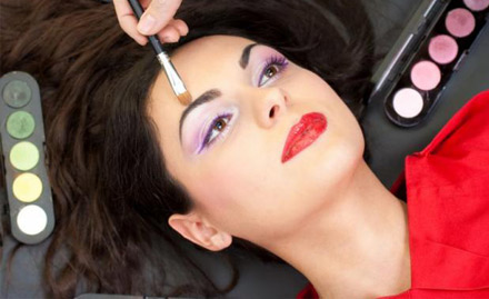 Beauty Queen Salon Aminjikarai - 30% off on all salon services. Enjoy haircut, facial, bleach, waxing & more!