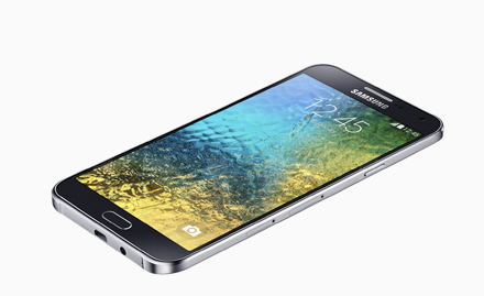 Laxmi Dia Jewel Pvt Ltd  - Rs 21400 for Samsung Galaxy E7
