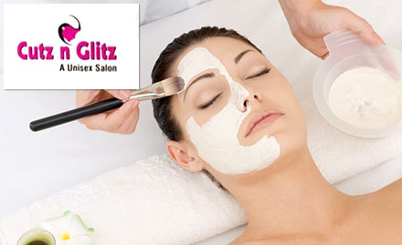 Cutz N Glitz Phase 10 - Salon services starting at Rs 249. Get facial, head massage, manicure, haircut and more!