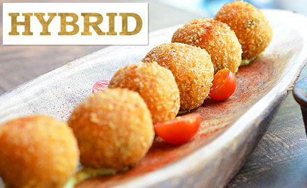 Hybrid Connaught Place - Get 15% off on food & beverages. Enjoy hot dog, chicken wings, Moroccan lamb pizza & more!