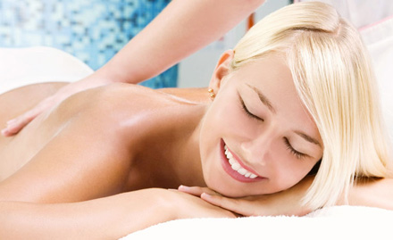 The Paris Spa Janakpuri - Rs 799 for full body massage. Choose from Swedish, Balinese or deep tissue massage!