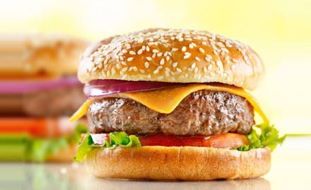 Cheese N Freeze Chromepet - Get combo meal starting at Rs 99. Enjoy burger, pizza, French fries and mocktail!