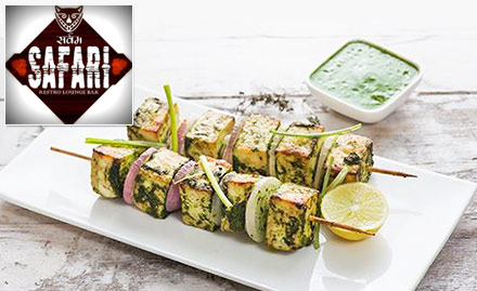 Sarvam Safari Lounge Connaught Place - Beer pints & 1 veg or non veg starter starting at Rs 499. Located at Connaught Place!