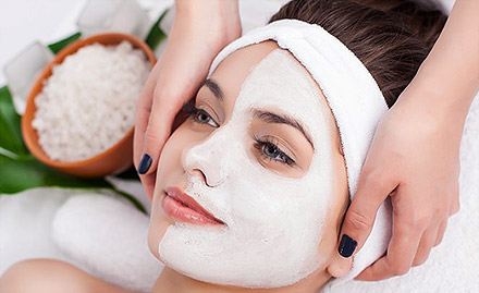 Unique Unisex Salon Sanjaynagar - 50% off on salon services. Get facial, bleach, hair spa & more!