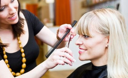 Alisha Professional Spa Salon Kankurgachhi - Get 40% off on hair straightening or smoothening along with haircut and hair spa!