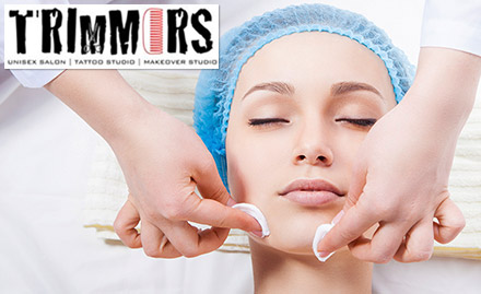Trimmers Unisex Salon Sector 15 - Salon services starting at Rs 449. Get cleanup, waxing, haircut, head massage and more!