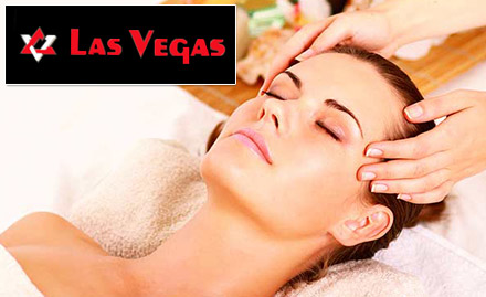 Las Vegas Navi Mumbai - Salon and spa services starting at Rs 199. Get aroma massage, foot reflexology, haircut and more!