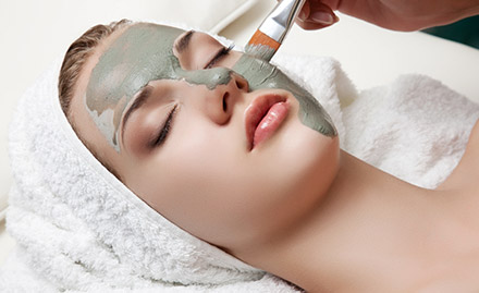 Gorgeous Beauty Parlor & Classes Dadar West - 50% off on all beauty services. Choose from facial, bleach, hair spa & more!