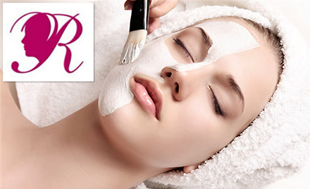 Ronak Family Saloon Gota - 50% off! Get facial, haircut, head massage, hair smoothening and more!