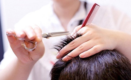 AK Mantra Family Salon & Spa Subhash Road - Salon services starting from Rs 370