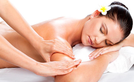 SPA MIAMI Sector 25 Noida - Rs 720 for full body massage worth Rs 2300