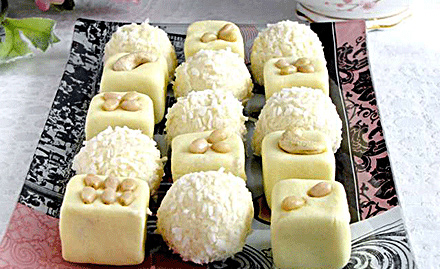 Sri Balaji Shankarlal Mithai & Chat Bhandar ECIL - 10% off on sweets