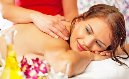 Zion The Spa Baltana - Rs 770 for full body massage with steam & shower!