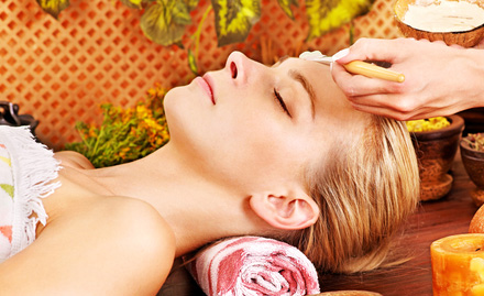 The Looks Salon And Spa Bopal - 80% off on all salon services!