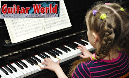 Guitar World Sector 7, Rohini - Get 3 guitar or keyboard learning session for just Rs 29!