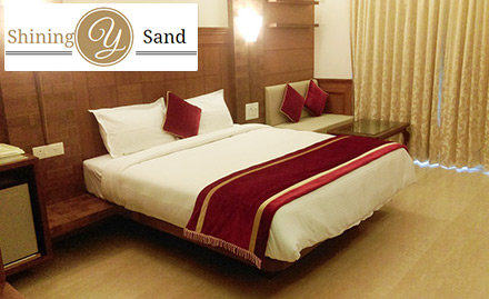 Shining Sand Beach Hotel Bardez, Goa - Rs 9950 for 2N/3D stay in Goa worth Rs 17400. Explore the beaches of Goa!