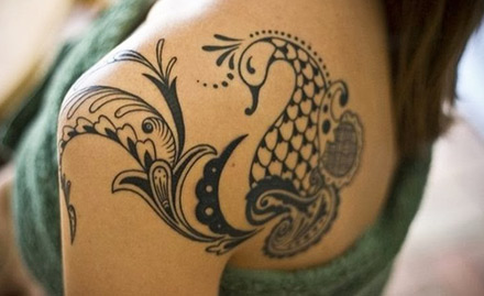 Tattoo Sanskriti Raja Park - Wear your imagination with 50% off on body art!