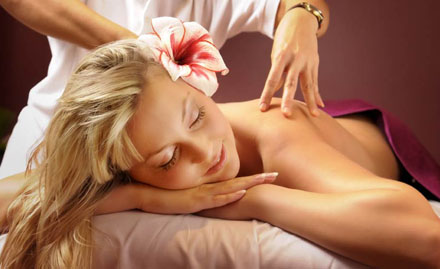 Spa Castle Alok Nagar - Calm your senses with upto 75% off on choice of massage!
