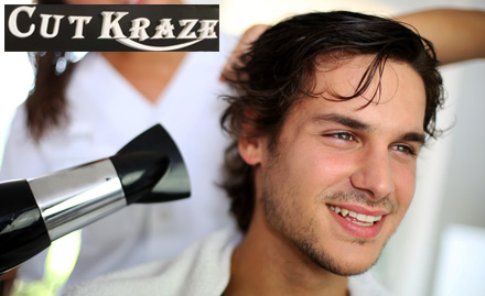 Cut Kraze Shalimar Bagh - Rs 1799 for L'Oreal hair spa, O3+ facial, haircut & more! 