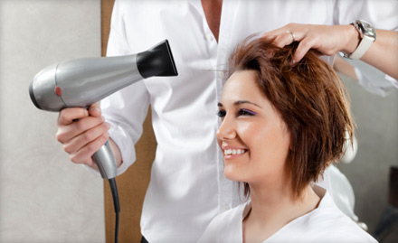 My Sparkle Salon Nikol - Upto 64% off on hair rebonding & hair spa!