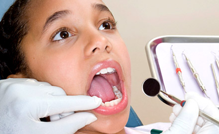 King and Queen Dental Clinic Rani Bagh - Get Upto 50% off on Dental Services!
