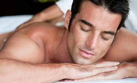 Crown Spa Greater Kailash Part 2 - Upto 40% off on couple body massage, jacuzzi & more!